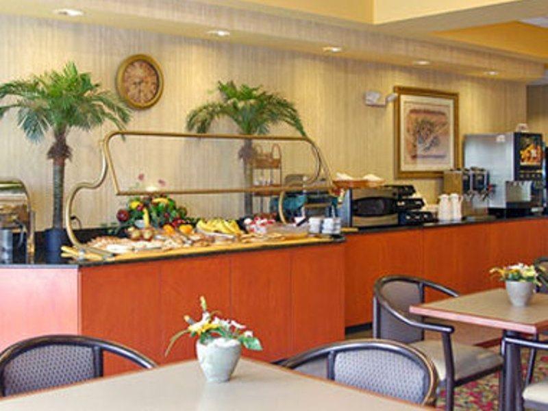 Wingate By Wyndham - Orlando International Airport Hotel Restaurante foto